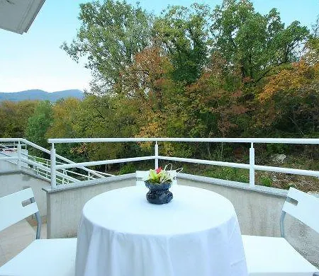 Tramontana Apartment *