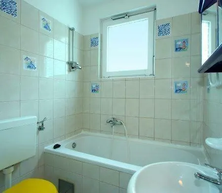 Tramontana Apartment *