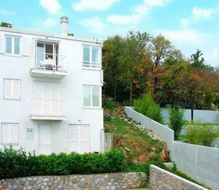 Tramontana Apartment *